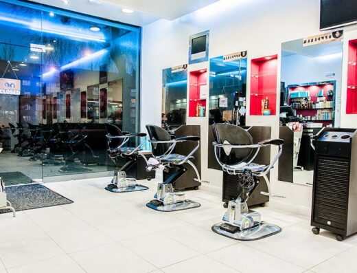 Hiikuss Afro Hair Salon London